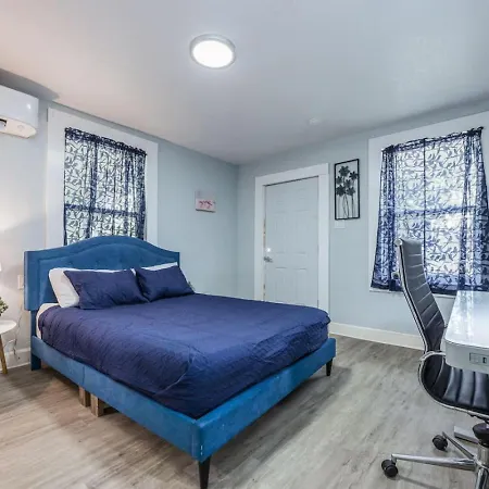Minimalist Comfort Pensacola Studio